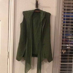 NWOT elizabeth and James silk vest